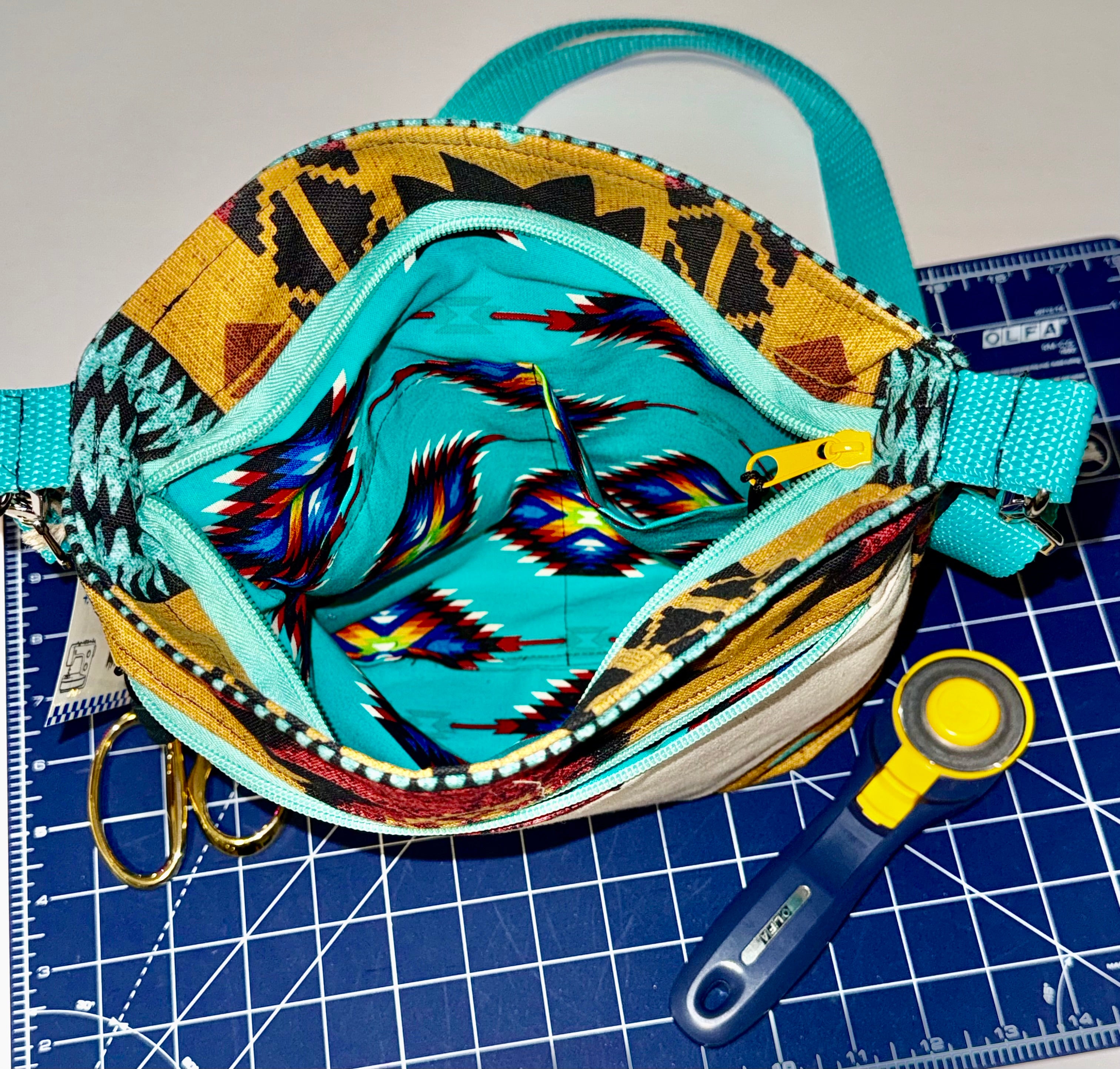 Jurobu Cross Body Bag - Desert Oasis No. 2