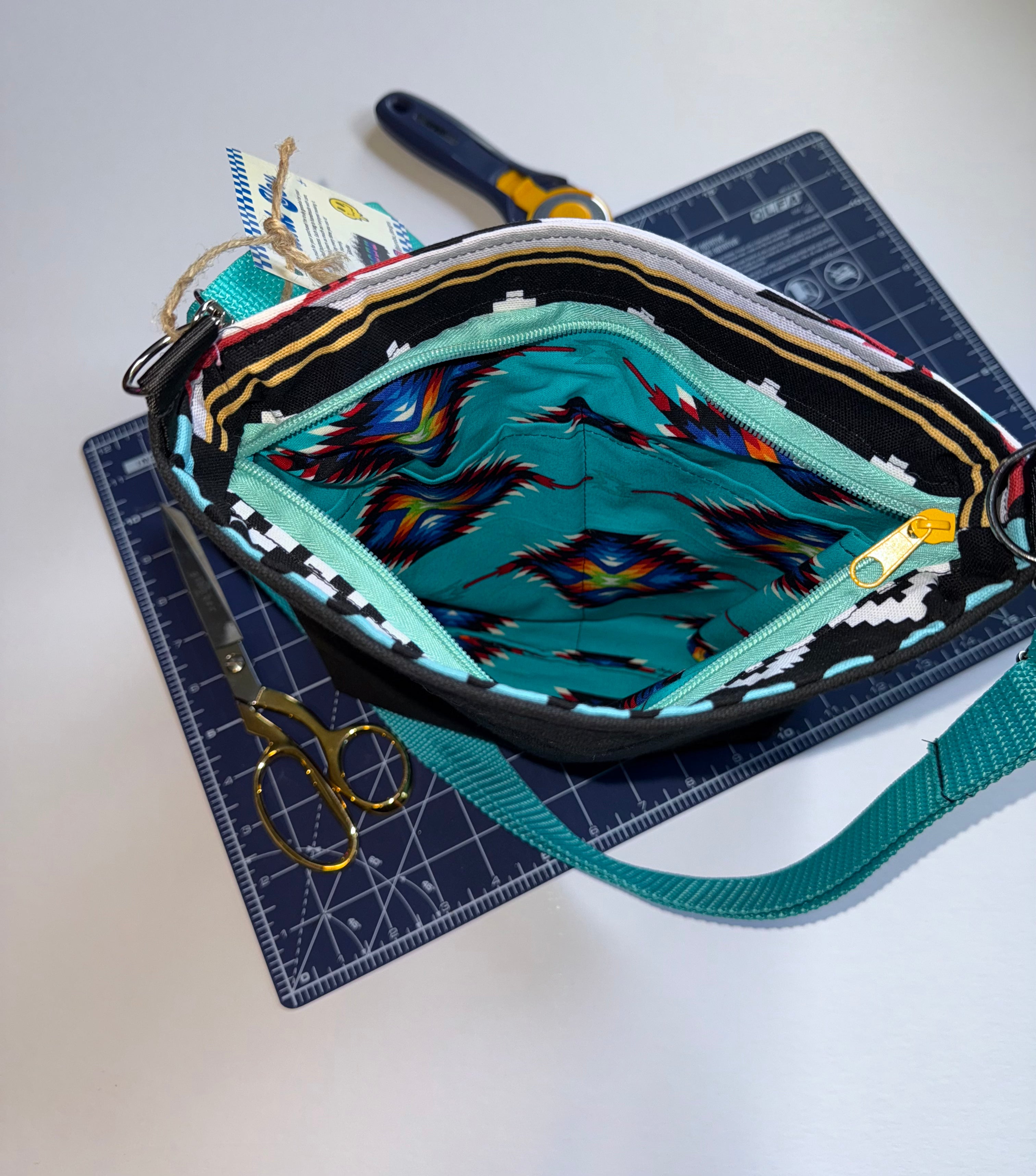 Jurobu Cross Body Bag - Desert Oasis