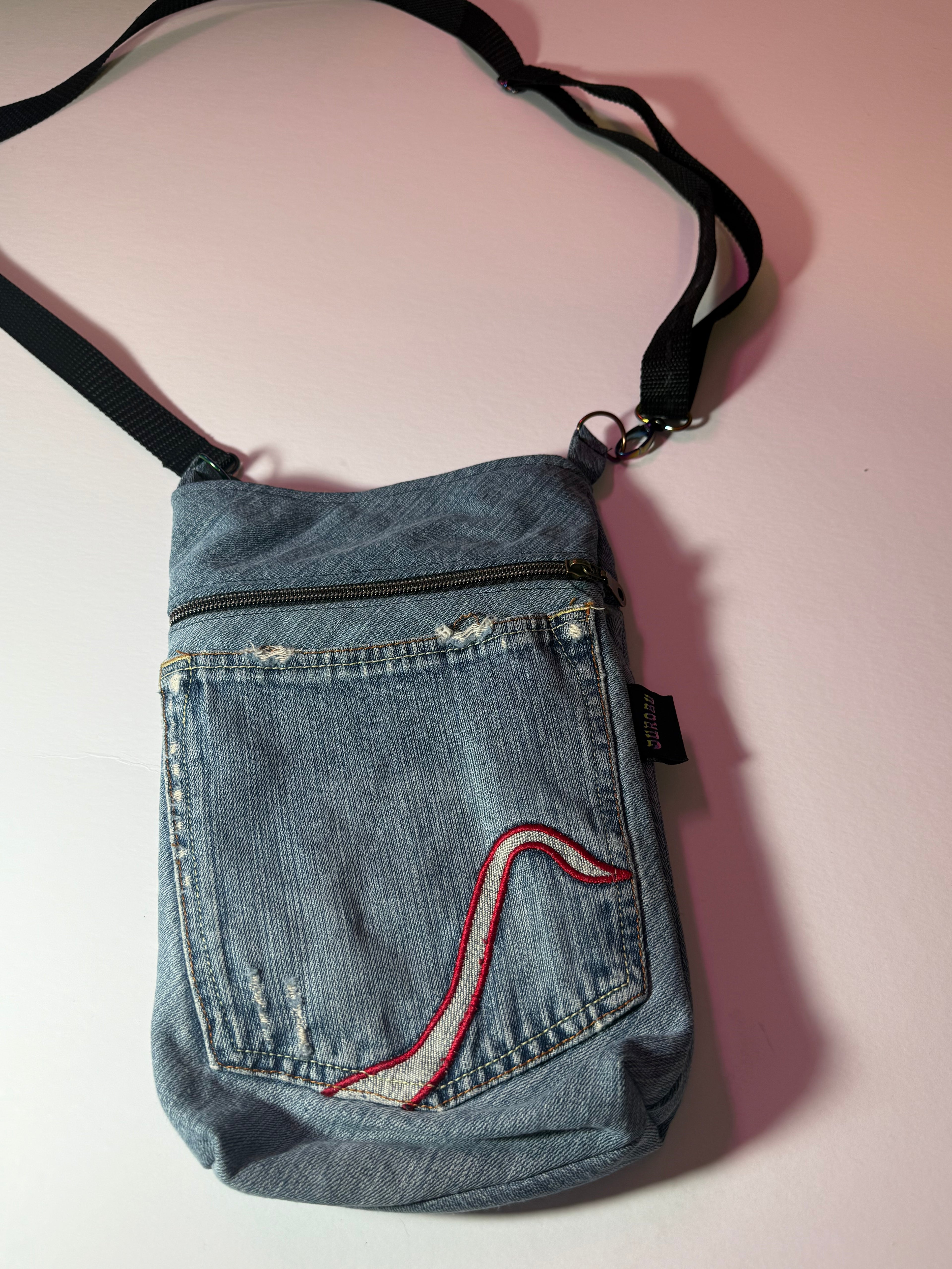 Jurobu Cross Body Bag - Drunknmonkey