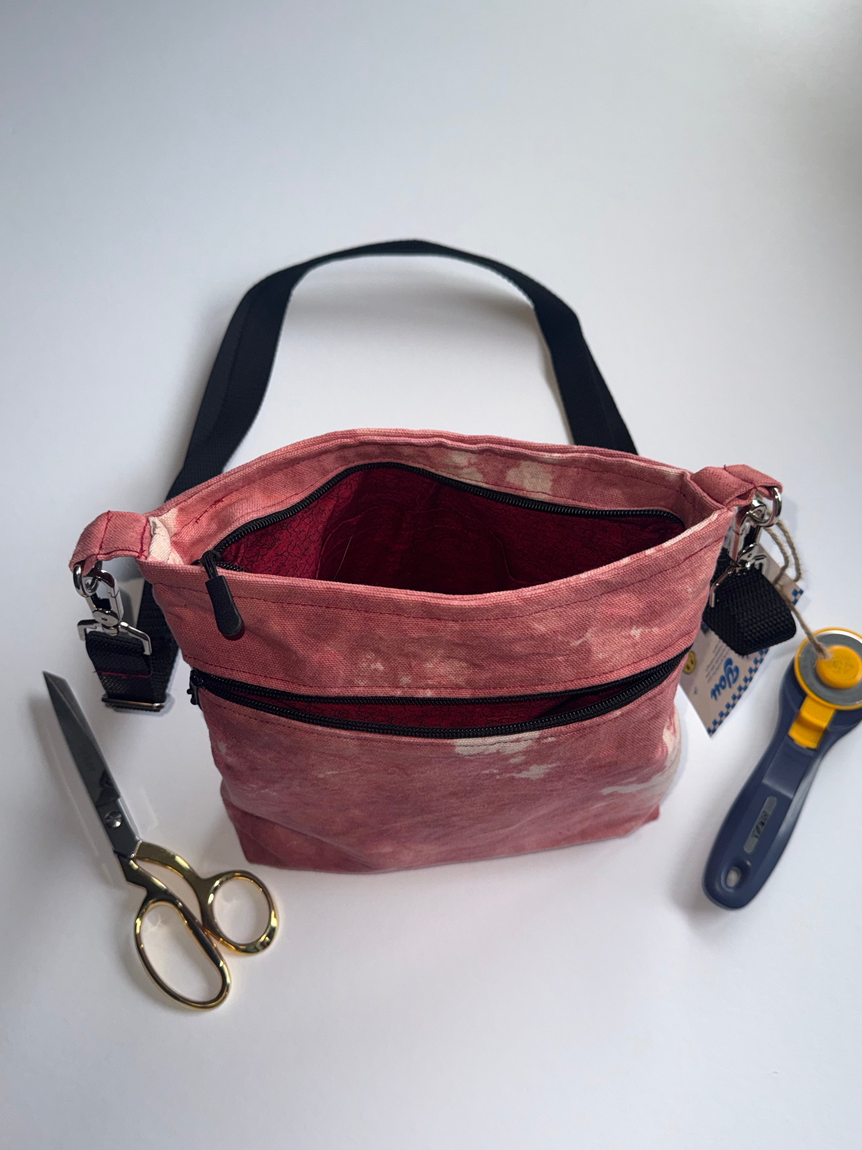 Jurobu Cross Body Bag - Blood Moon